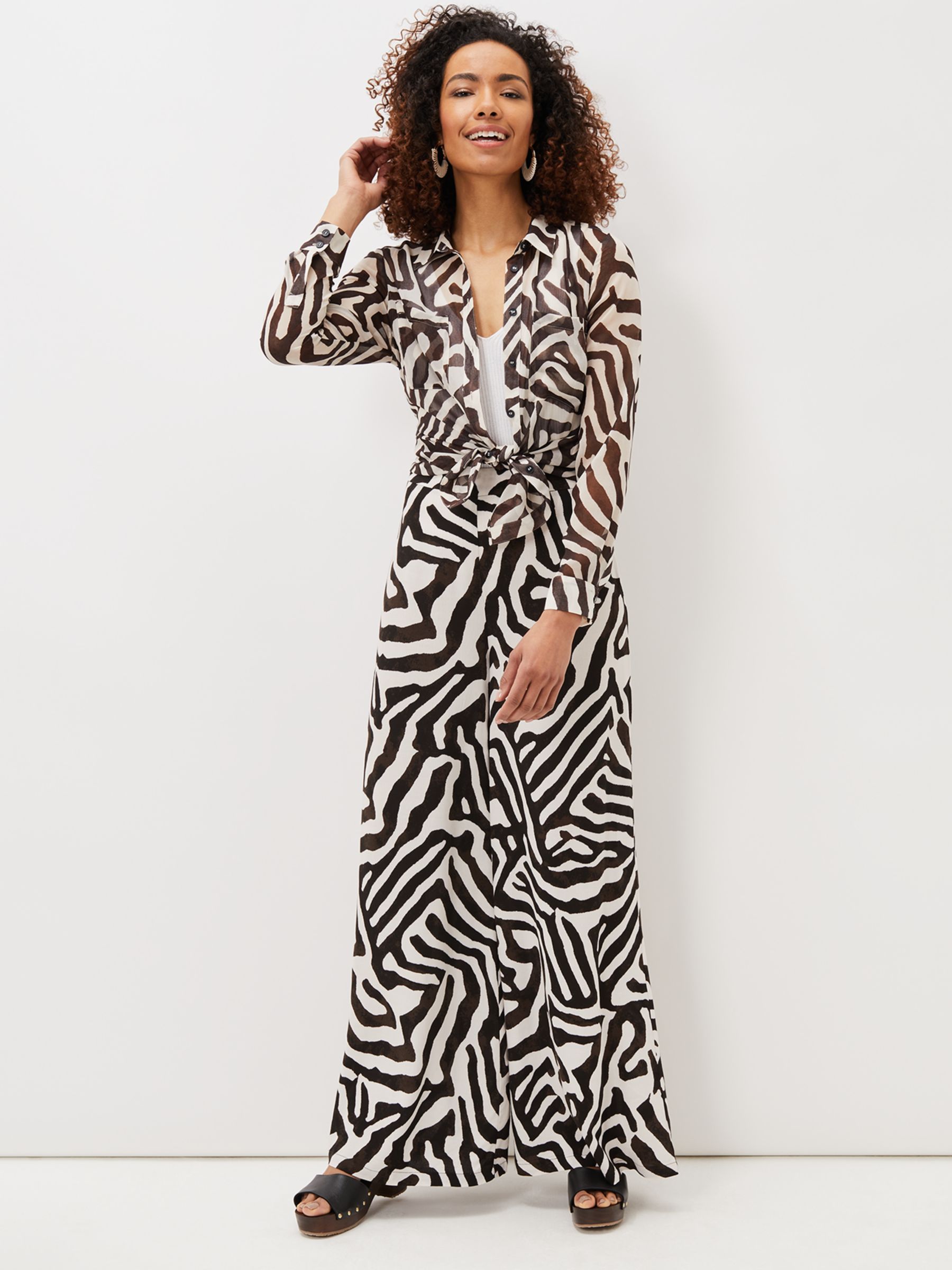 zebra leggings, animal print pants, casual street fashion