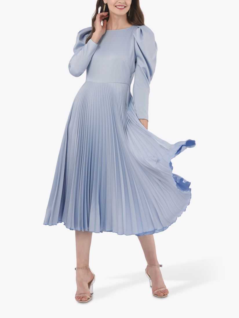 COS - Play with volume in our puff sleeved dress featuring pleated