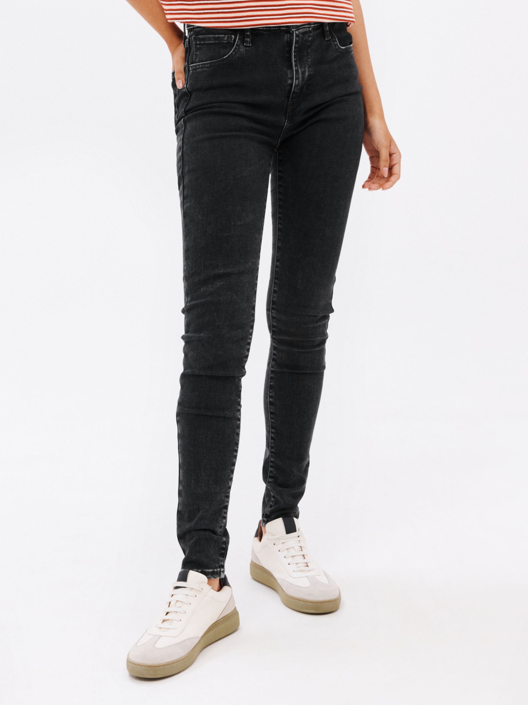 Levi's 720 High Rise Super Skinny Jeans, Black Worn In
