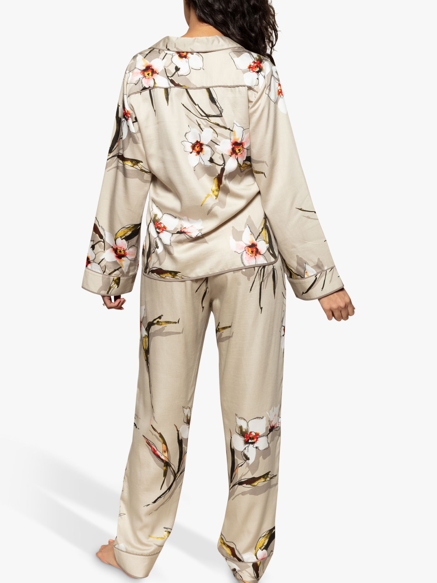 Anjue Silk Satin Pajamas Set Women's Long Sleeve Sleepwear Soft Pjs Set Two  Piece Button Down Pj Set with Pockets S-XXL