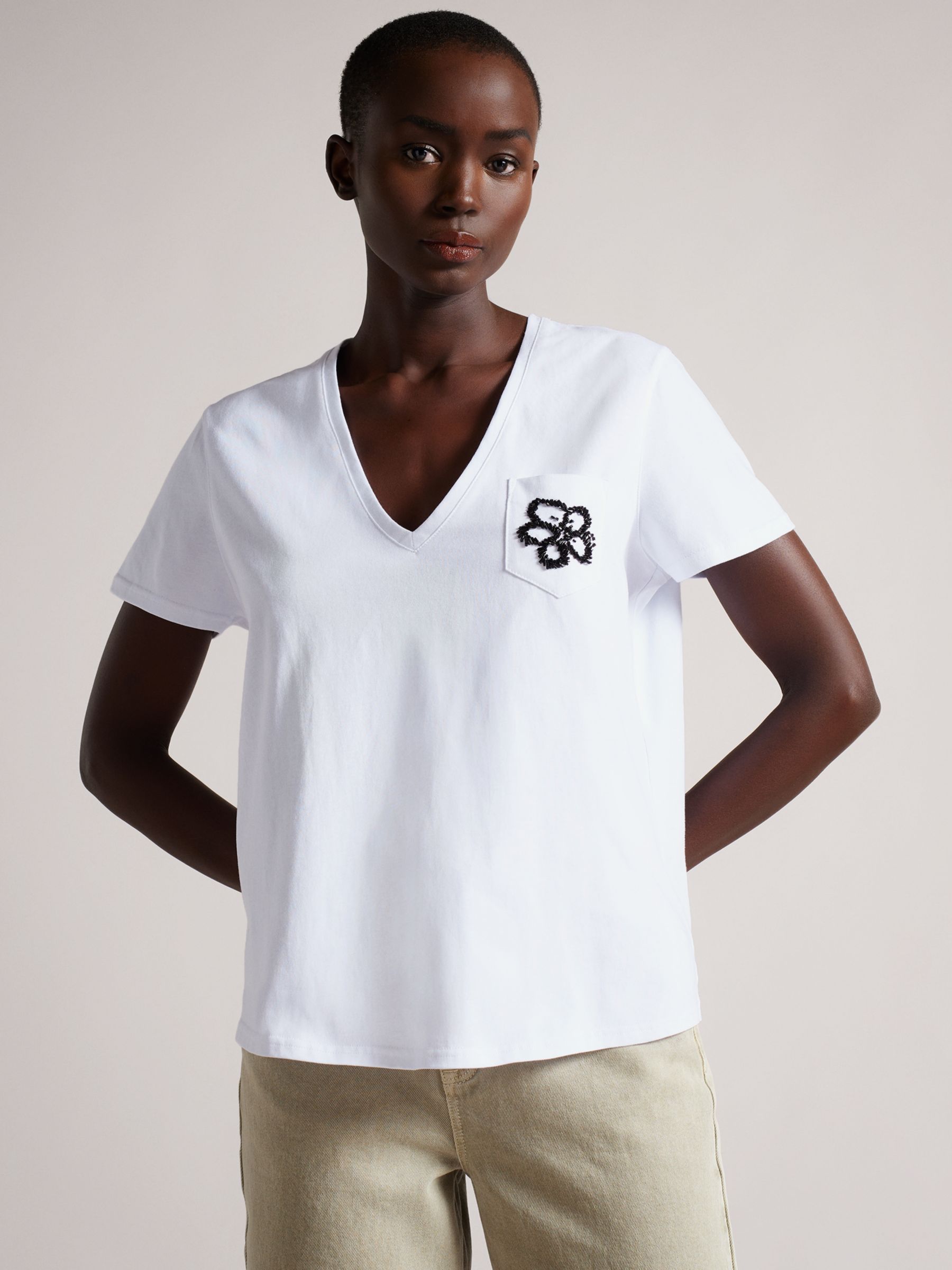 Dolke Et kors Specificitet Ted Baker Auburn Embellished Pocket Detail T-Shirt, White, 6