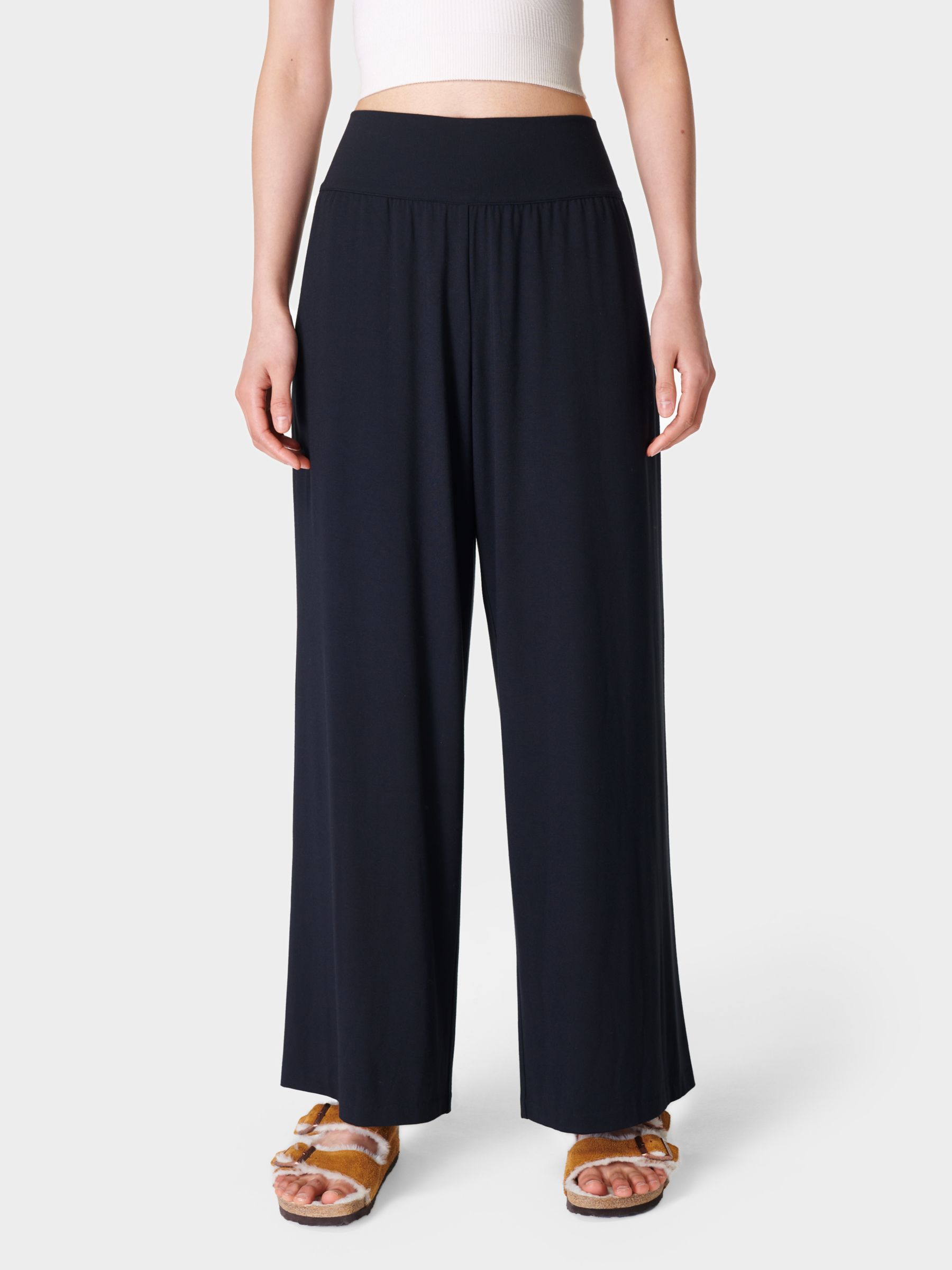 Shop Sweaty Betty Women's Cropped Trousers up to 50% Off