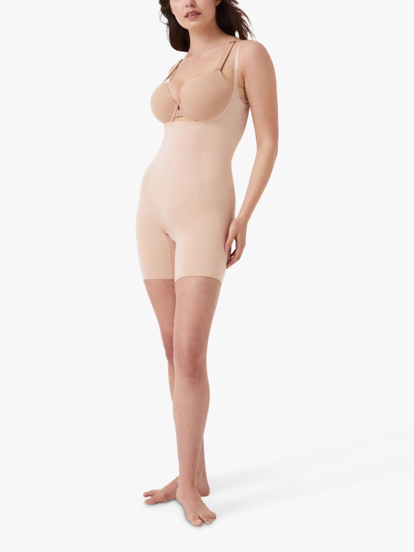 Spanx Oncore Open-Bust Mid-Thigh Bodysuit in Very black - Fifi & Annie