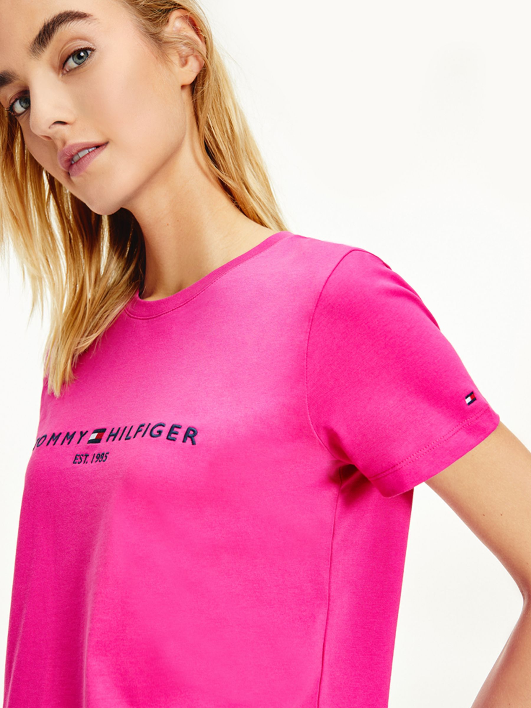 Tommy Hilfiger Logo T-Shirt, Eccentric Magenta Lewis & Partners