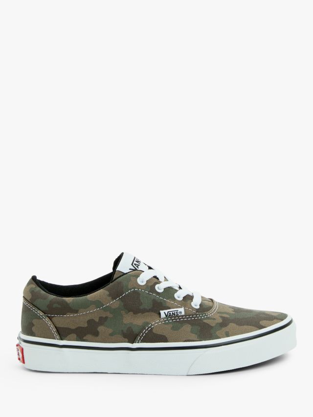 Boys shop camo vans