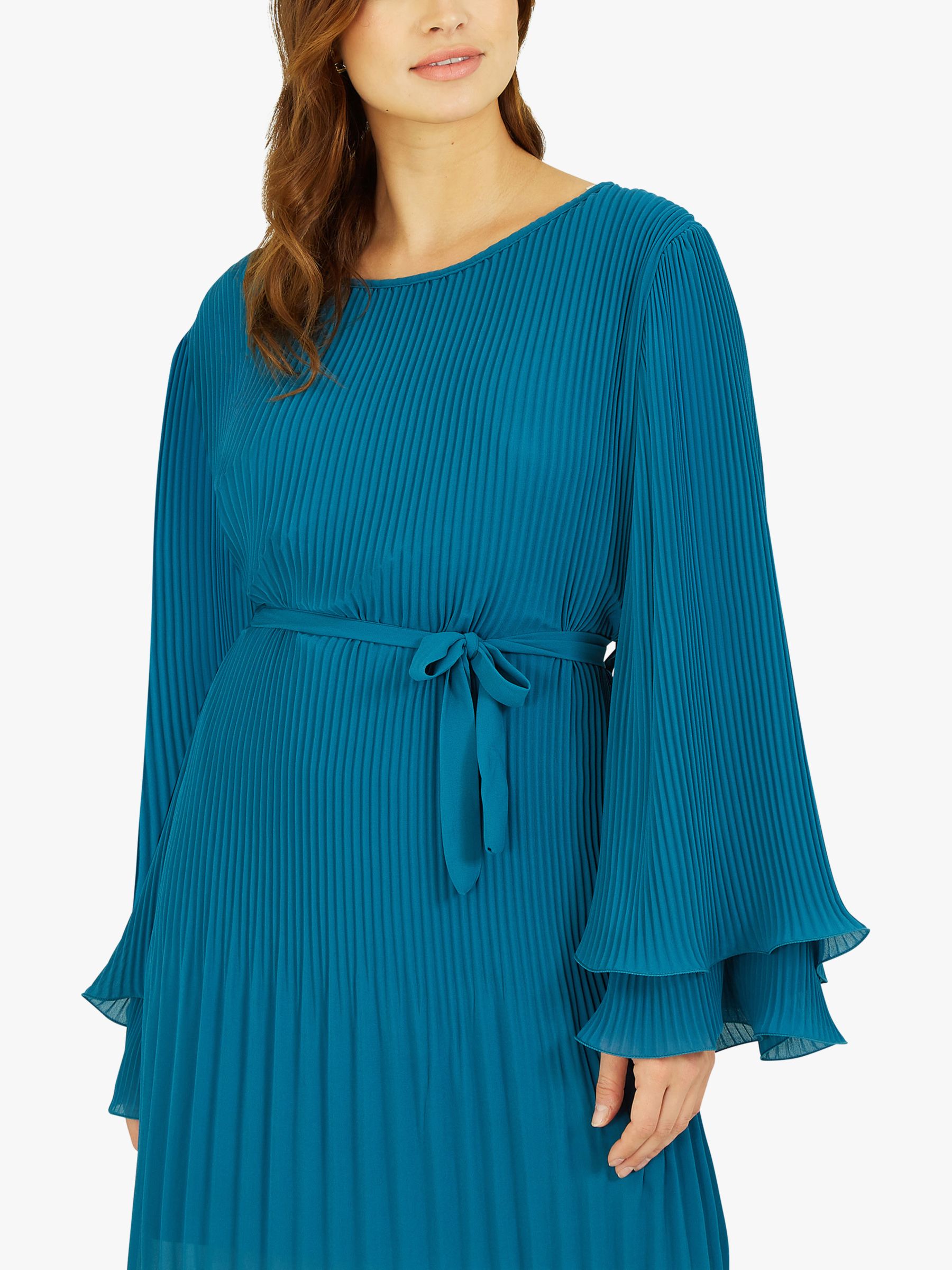 Mela london curve cheap trumpet sleeve dress