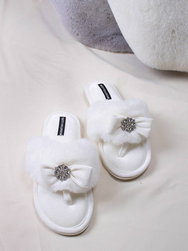 Pretty You London Amelie Slippers, Cream