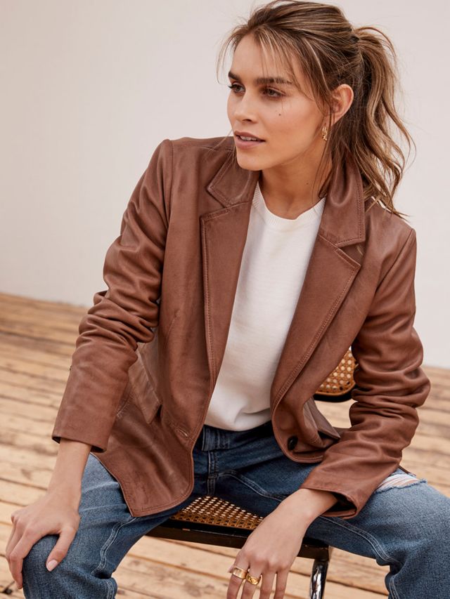 Tan leather blazer clearance womens