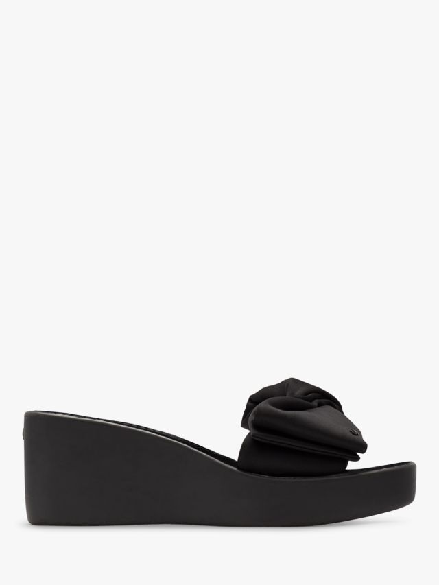 Kate spade best sale sandals black