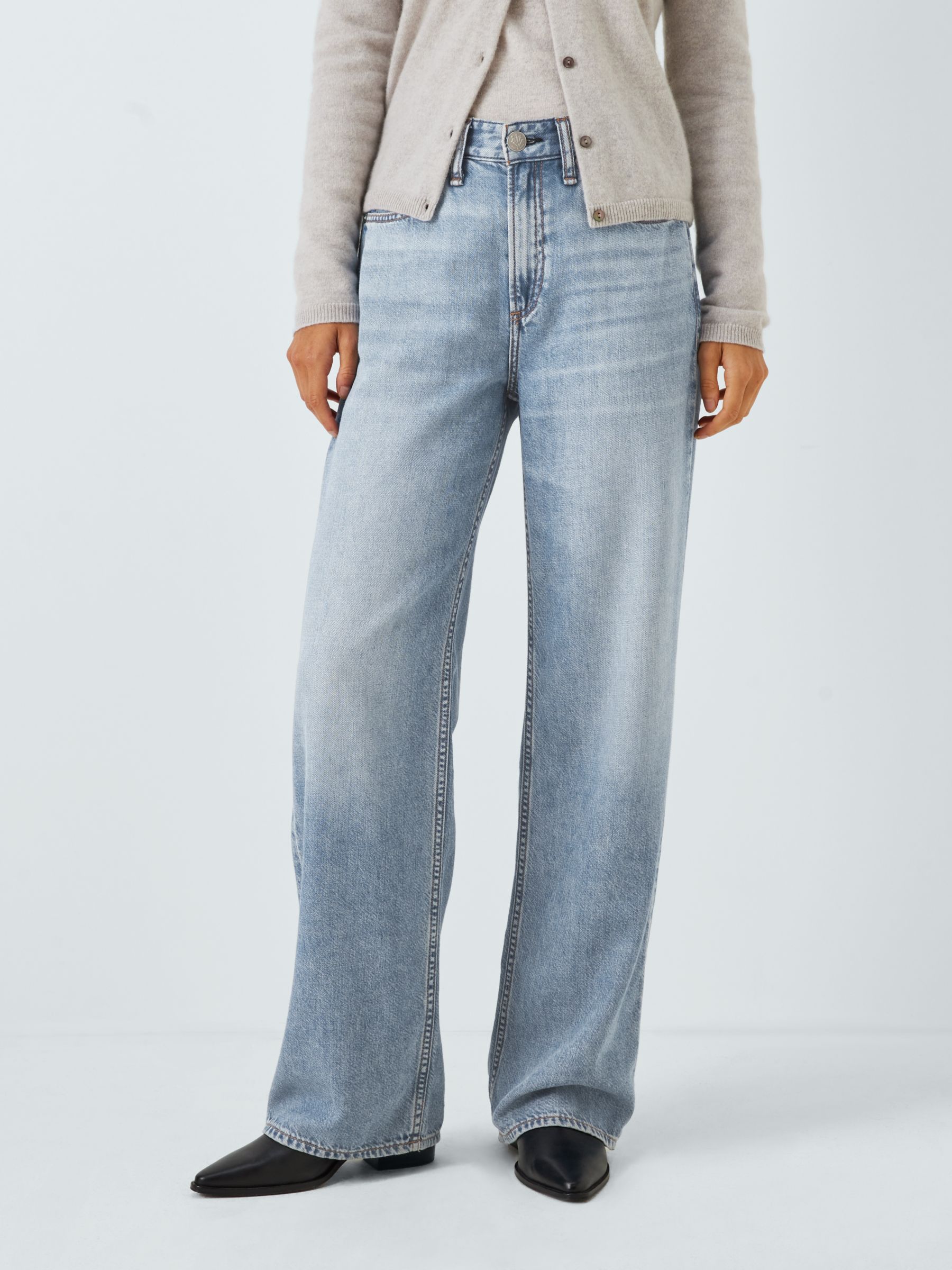 NYDJ's Blake Slim Flared Jeans give me the perfect fit