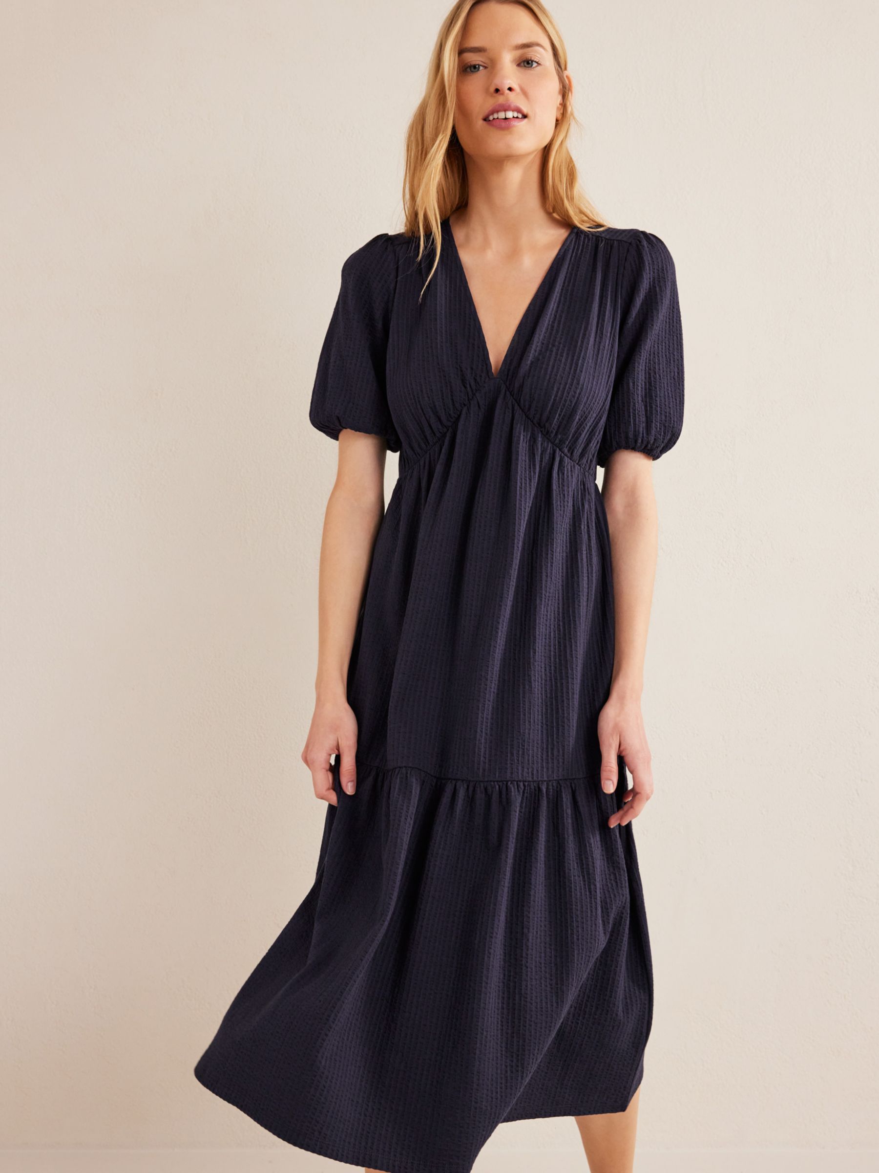Boden Tiered Crinkle Midi Dress, Navy