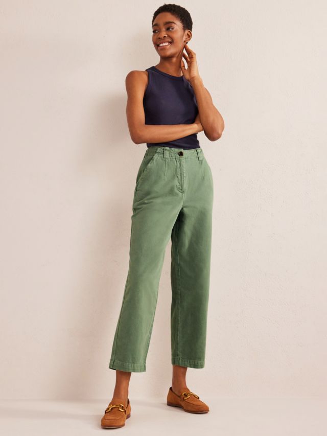 Straight leg on sale cropped trousers