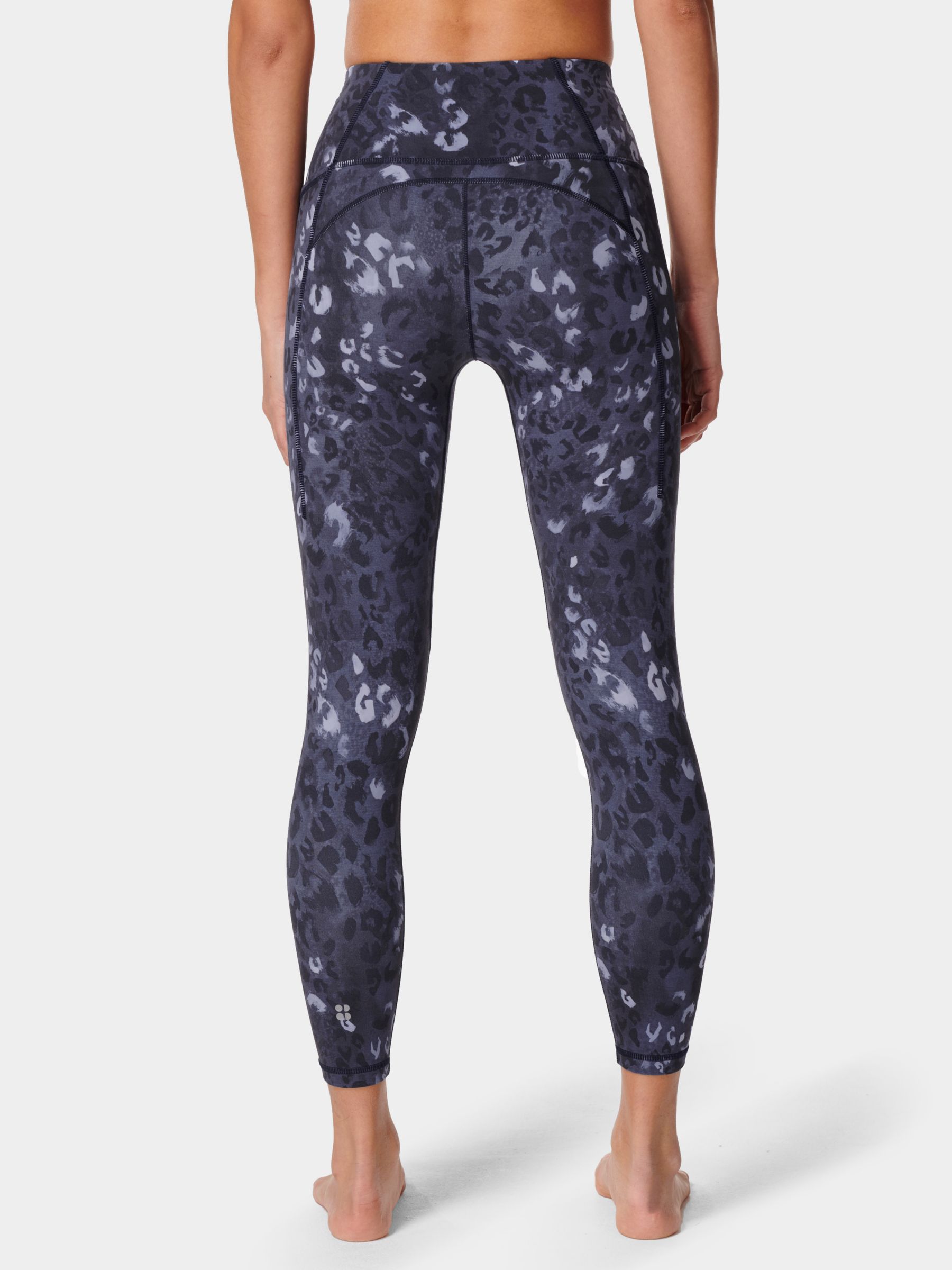 Creamy Soft Howl at the Moon Wolf Leggings