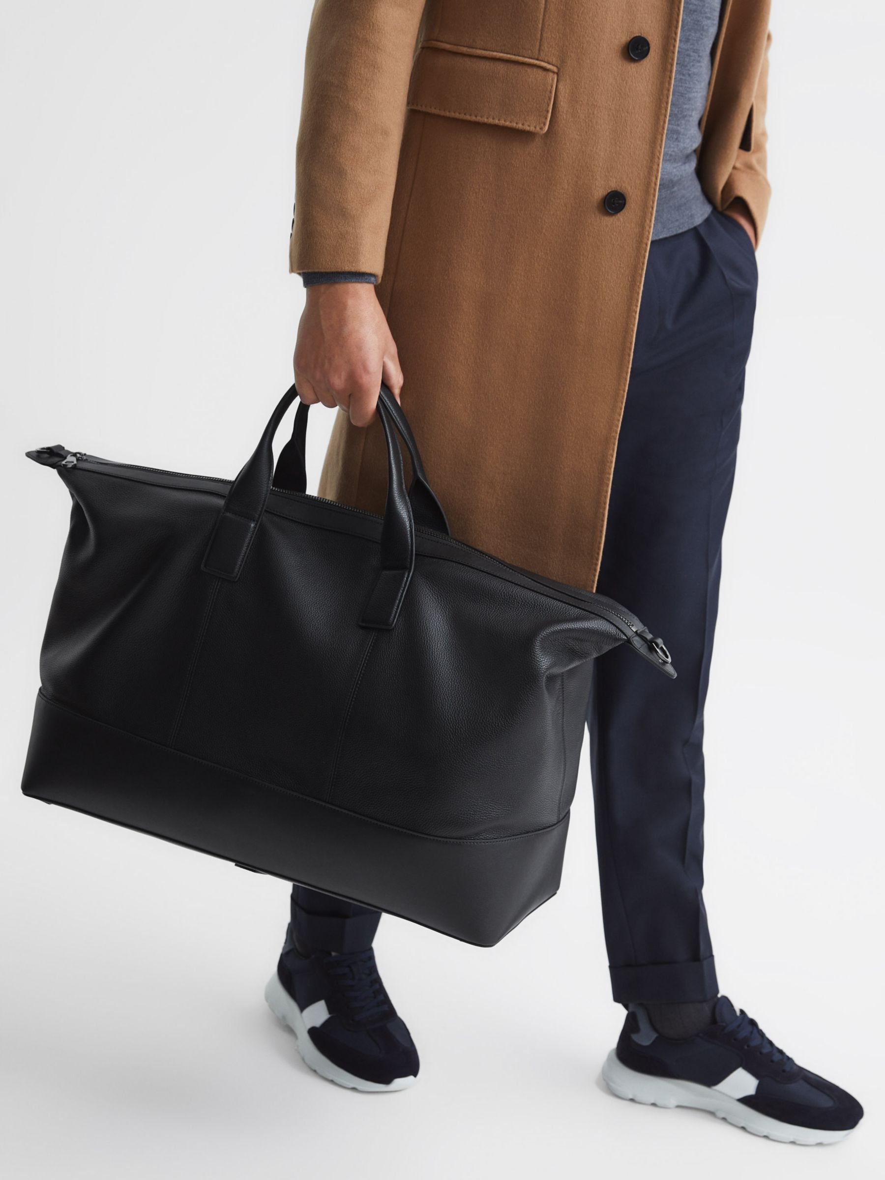 Reiss Carter Leather Holdall, Black