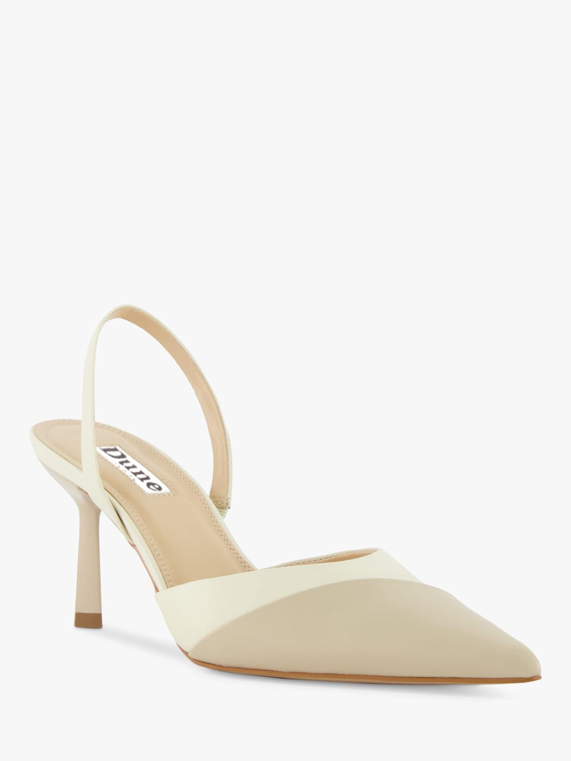 Pointed toe pumps with heels in ecru varnish