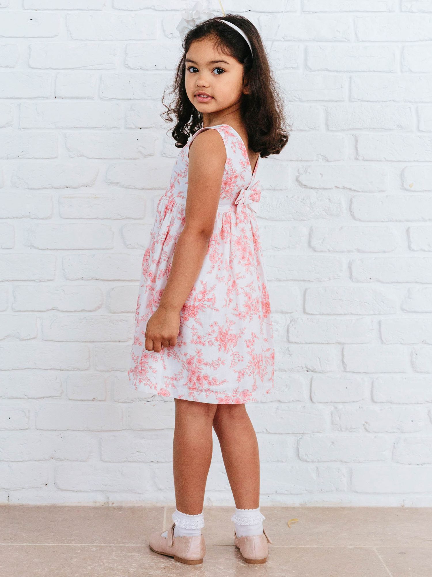 Trotters Kids' Maeva Linen Blend Floral Print Dress, White/Light Pink, 2 years