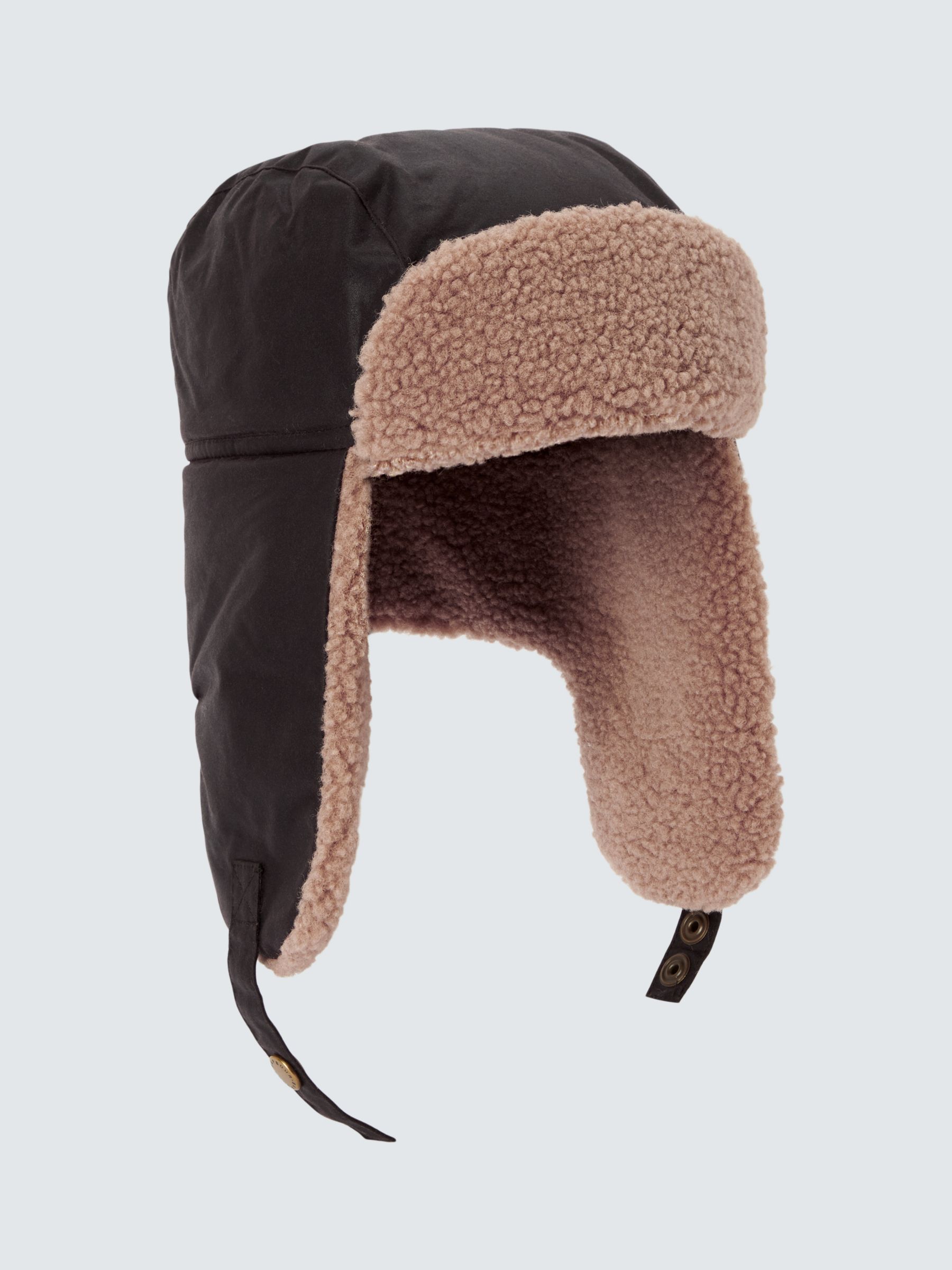 Is the trapper hat the next fashion trend?