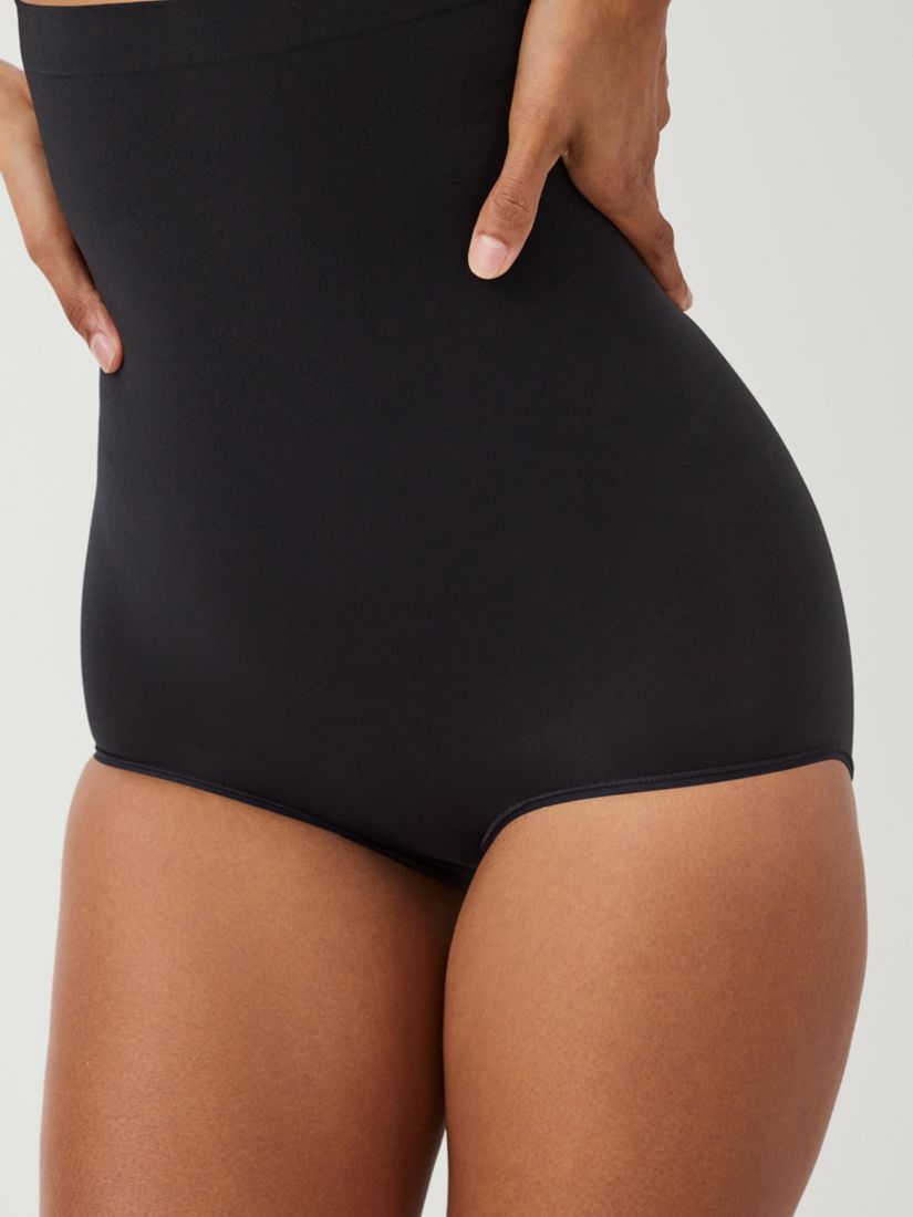 Spanx Medium Control Everyday Seamless Shaping High-Waisted Knickers, Very  Black