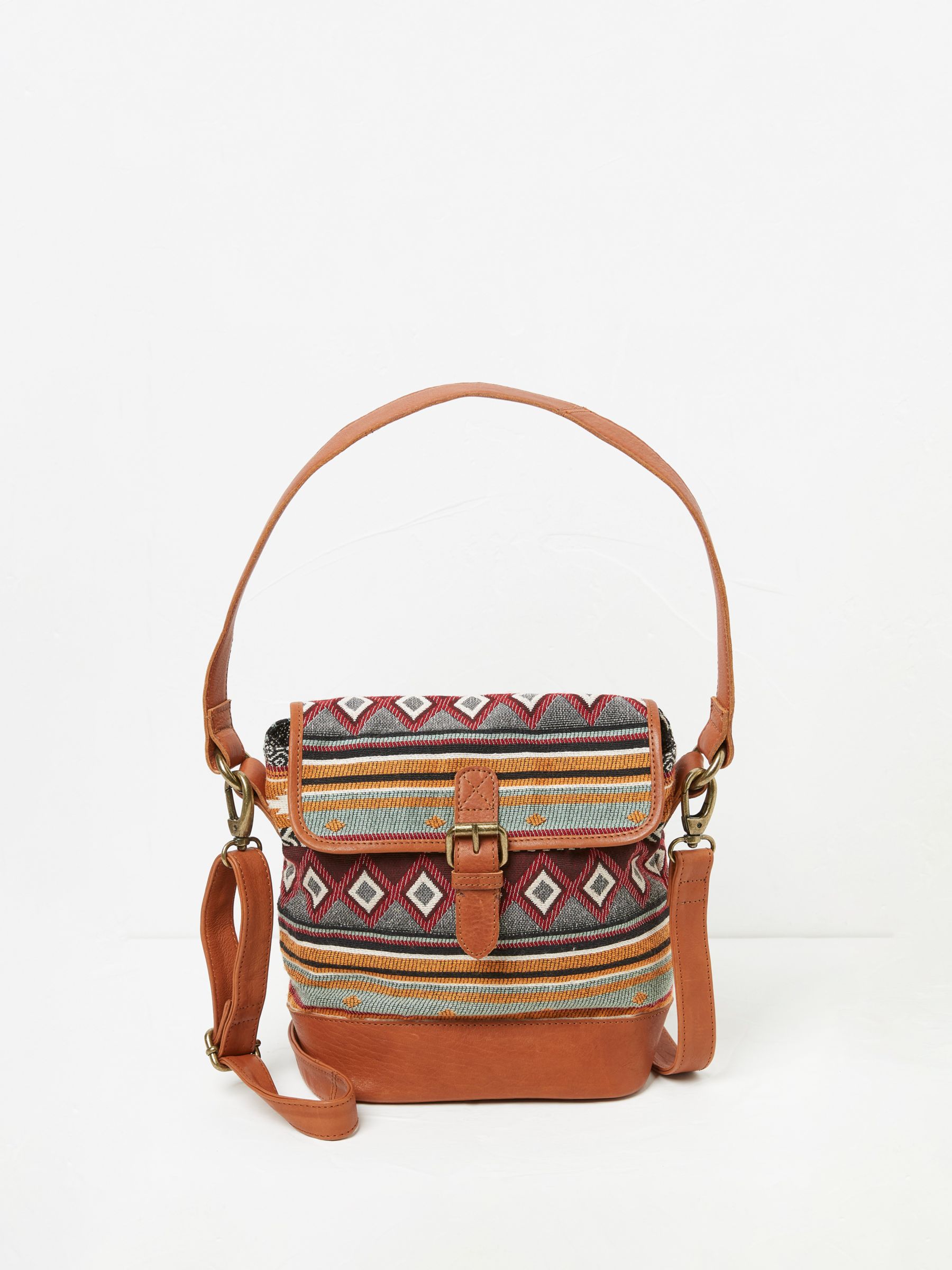 Mink Fur Barrel Bag: High-Quality Craftsmanship for Modern Women