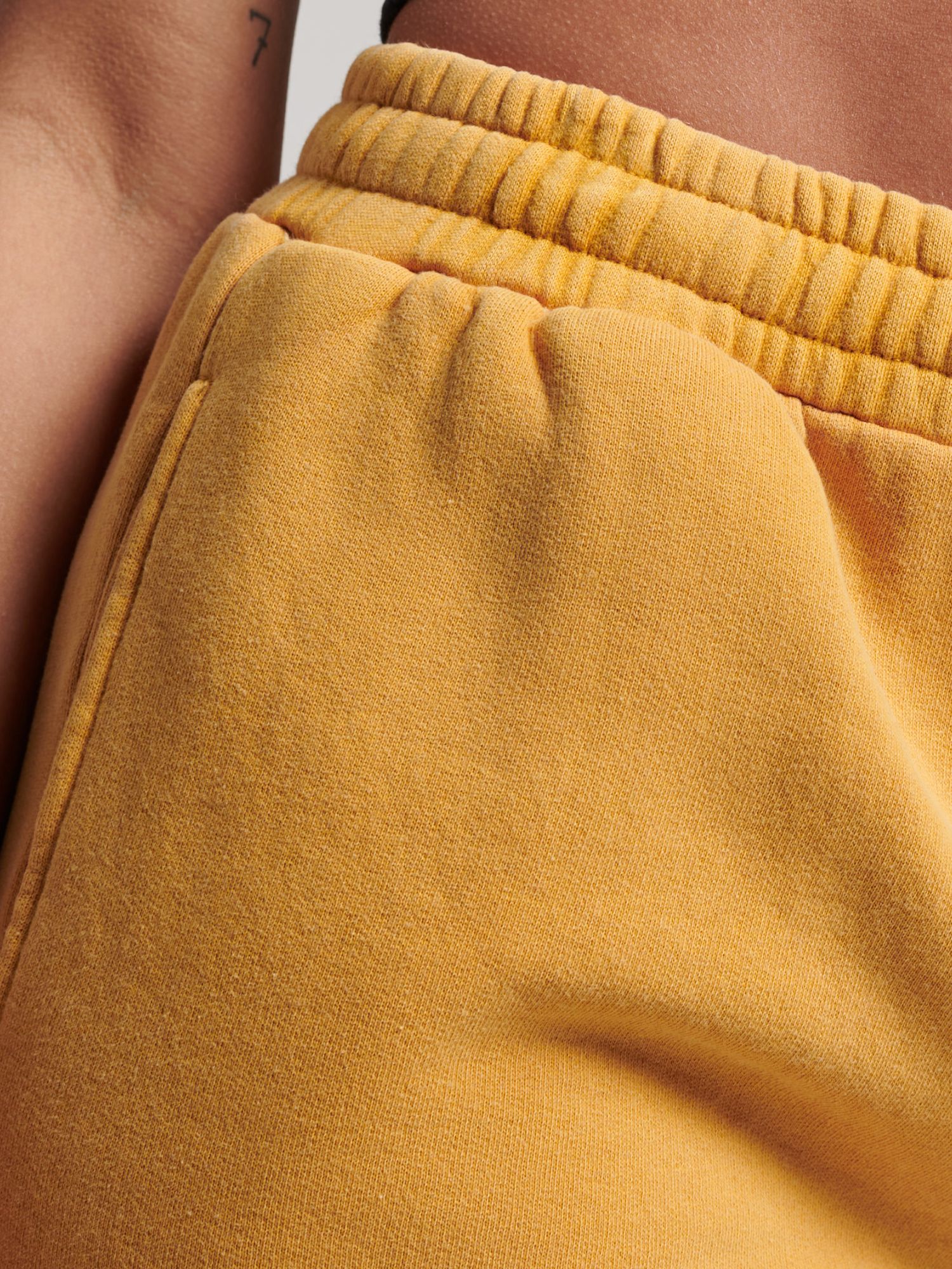 Superdry Vintage Wash Sweat Shorts, Nugget Gold, 14