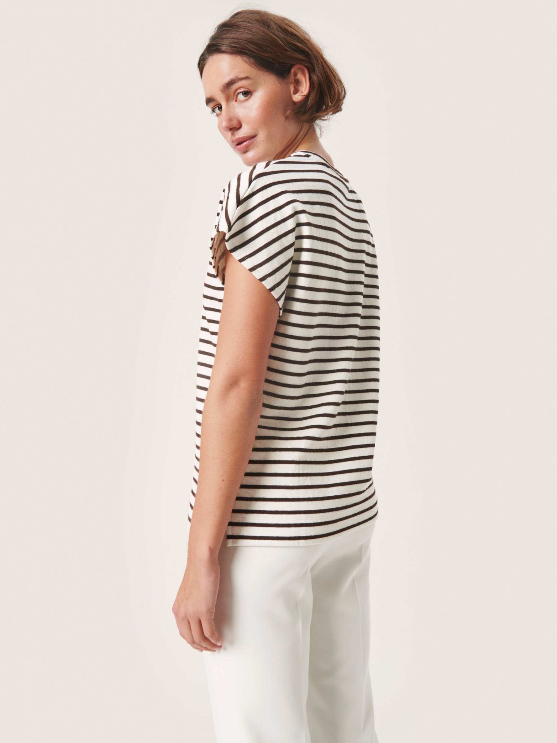 Soaked In Luxury Ingeline Short Sleeve Stripe T-Shirt, White, XS