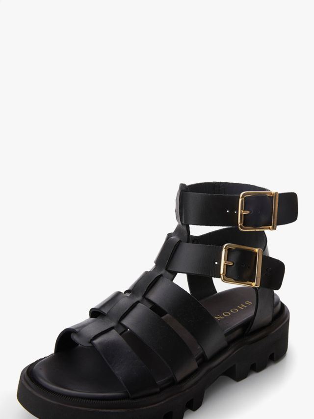 Moda in deals pelle gladiator sandals