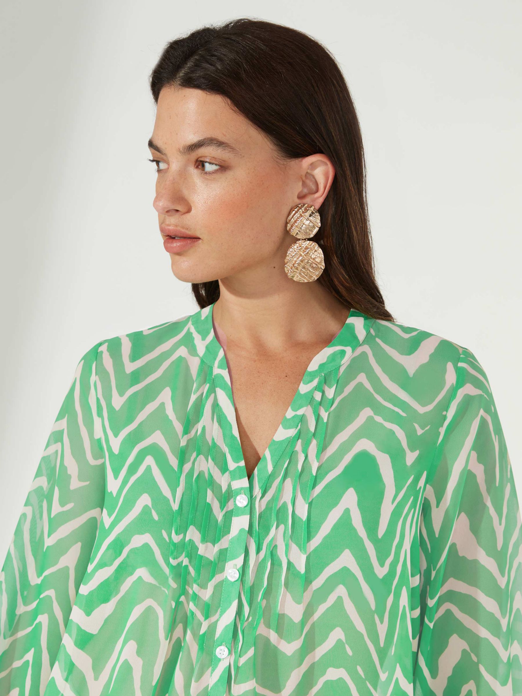 Ro&Zo Abstract Zig-Zag Print Blouse, Green