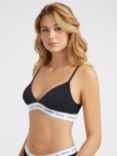 GUESS Carrie Triangle Bra, Jet Black