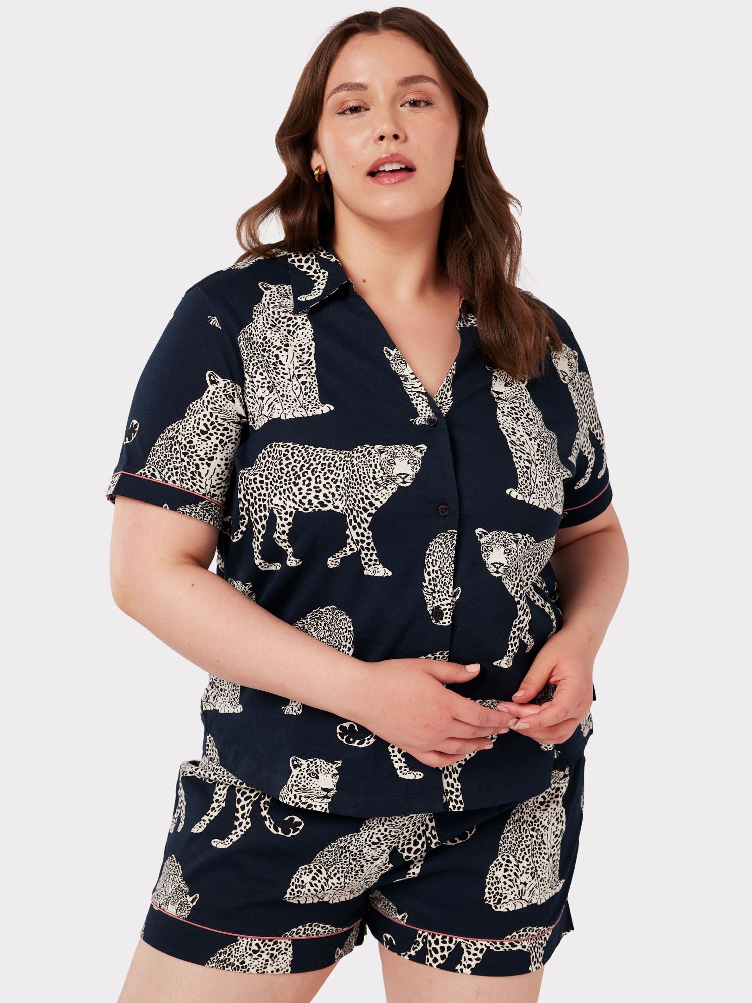 Chelsea Peers Curve Organic Cotton Leopard Print Short Pyjama Set, Navy ...