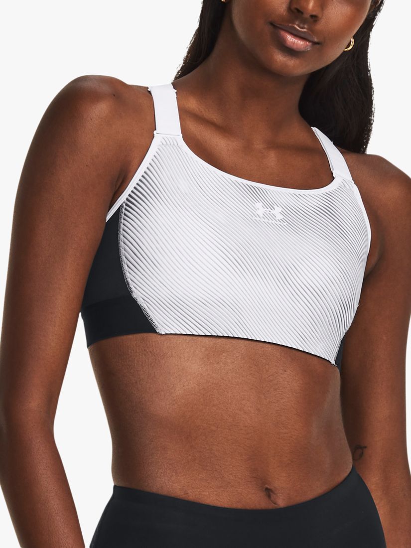 Under Armour Girls' HeatGear Armour Novelty Sports Bra Black : :  Clothing, Shoes & Accessories