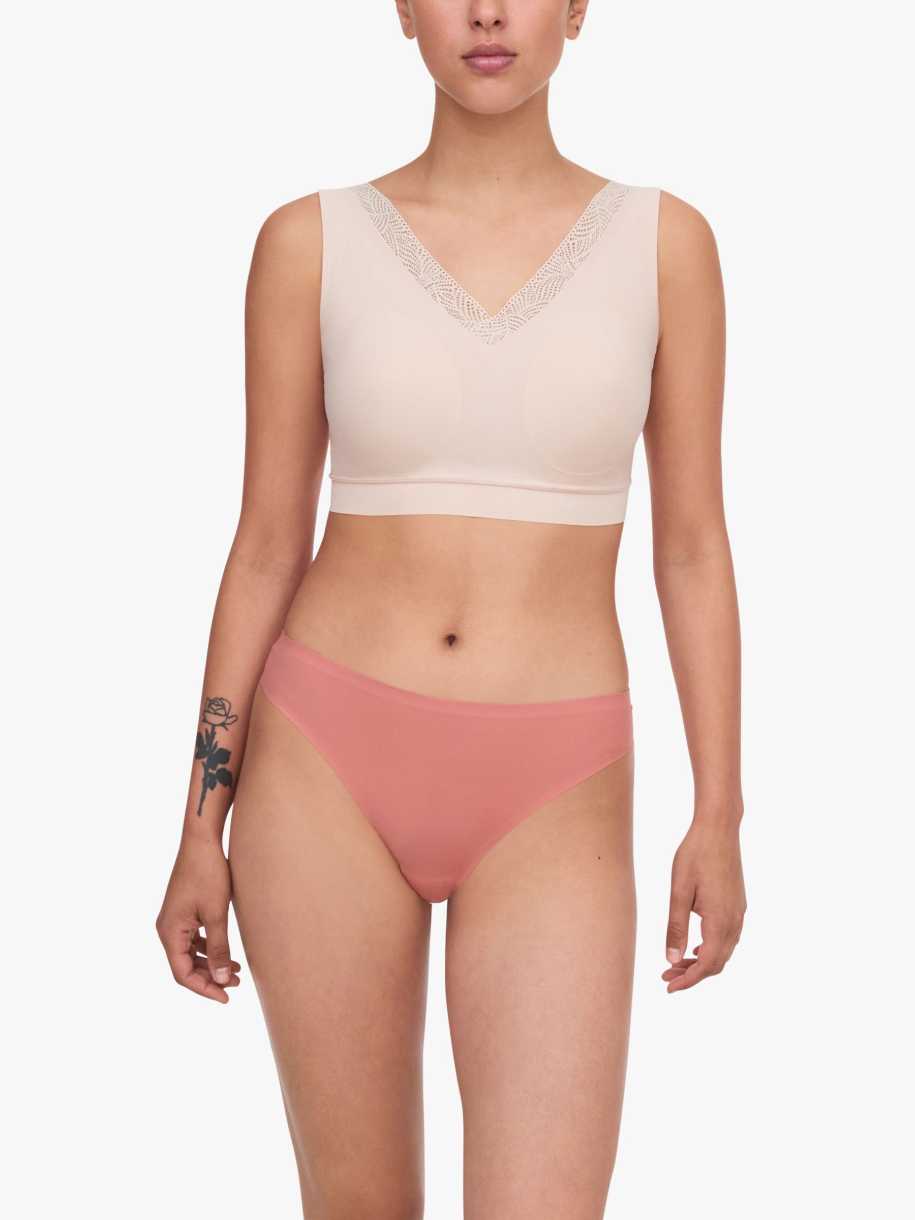 Chantelle Soft Stretch String, Peach Delight, One Size