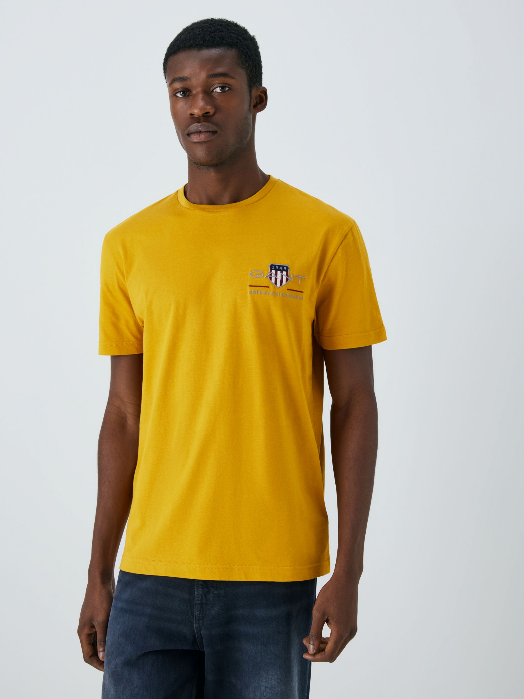 Yellow　at　T-Shirt,　Mustard　GANT　Lewis　Shield　Archive　John　Graphic　Partners