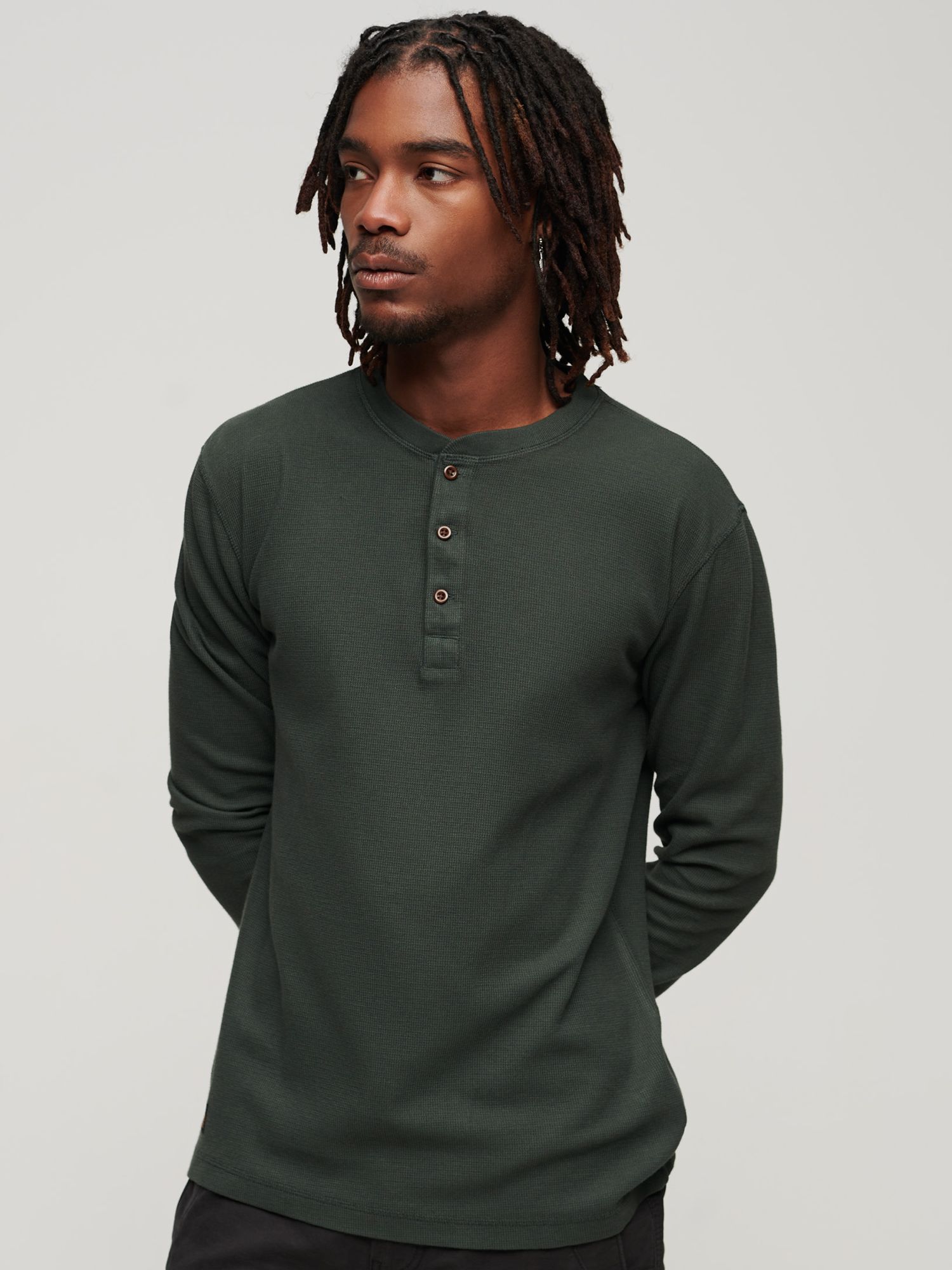 Men's - Organic Cotton Vintage Logo Embroidered Henley Top in