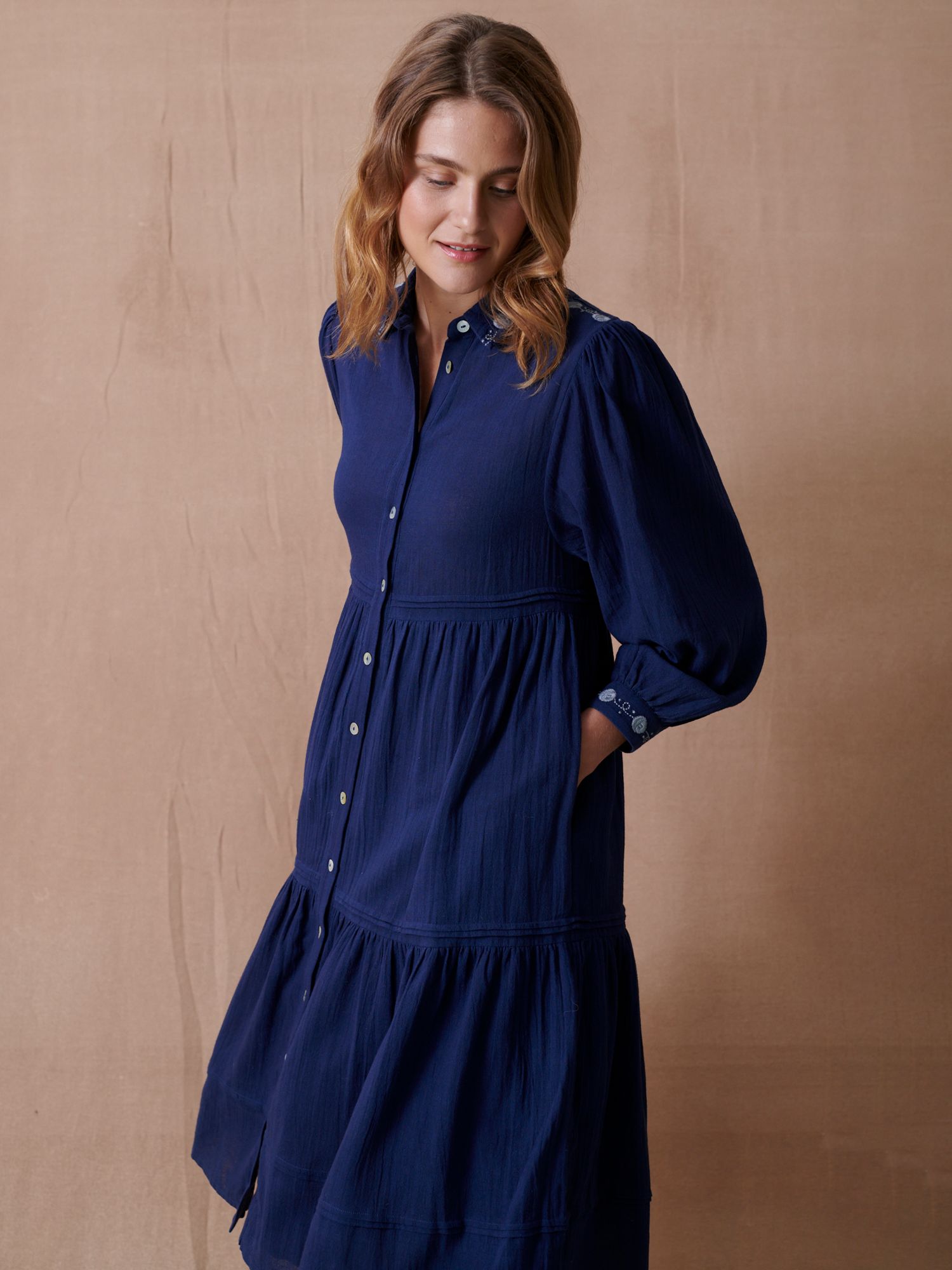 Cape Cove Crinkle Lunar Embroidered Midi Shirt Dress, Navy/White