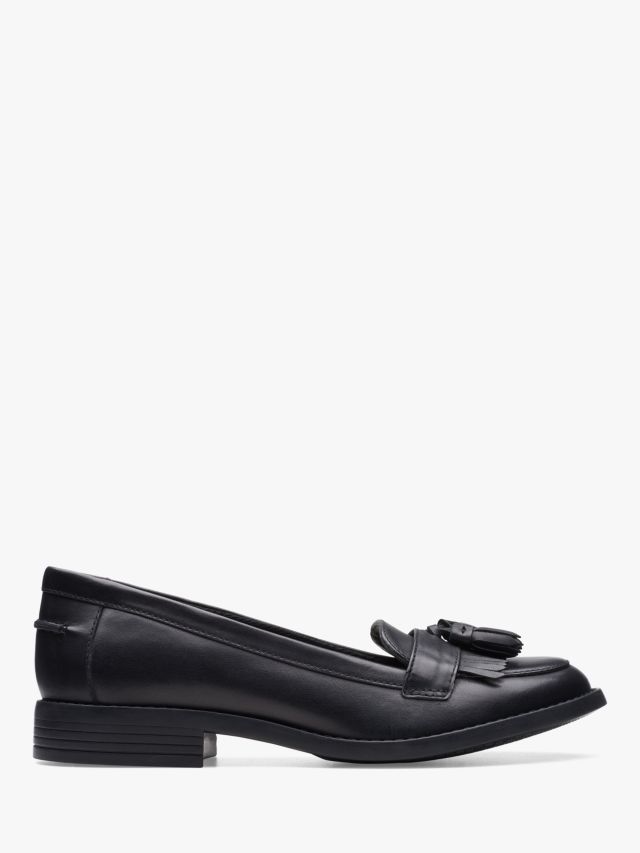 Clarks black clearance leather loafers