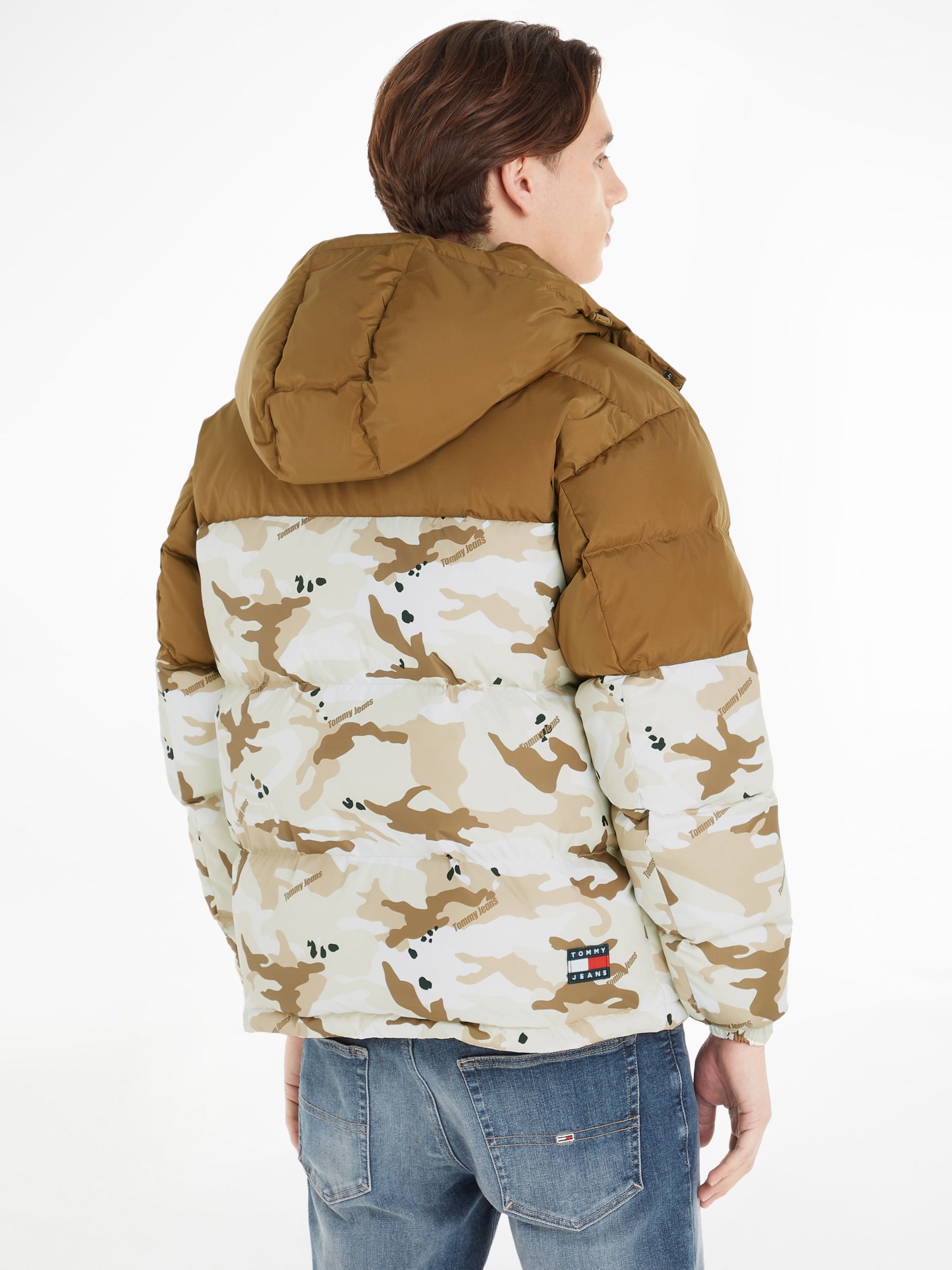 Tommy sales camo jacket