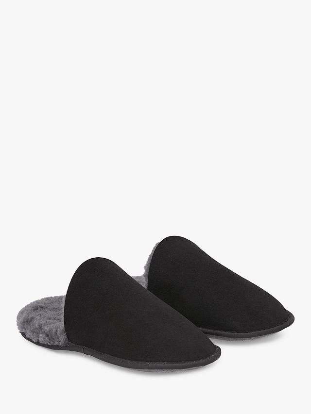Celtic & Co. Men's Sheepskin Scuffs Slippers, Black/Grey