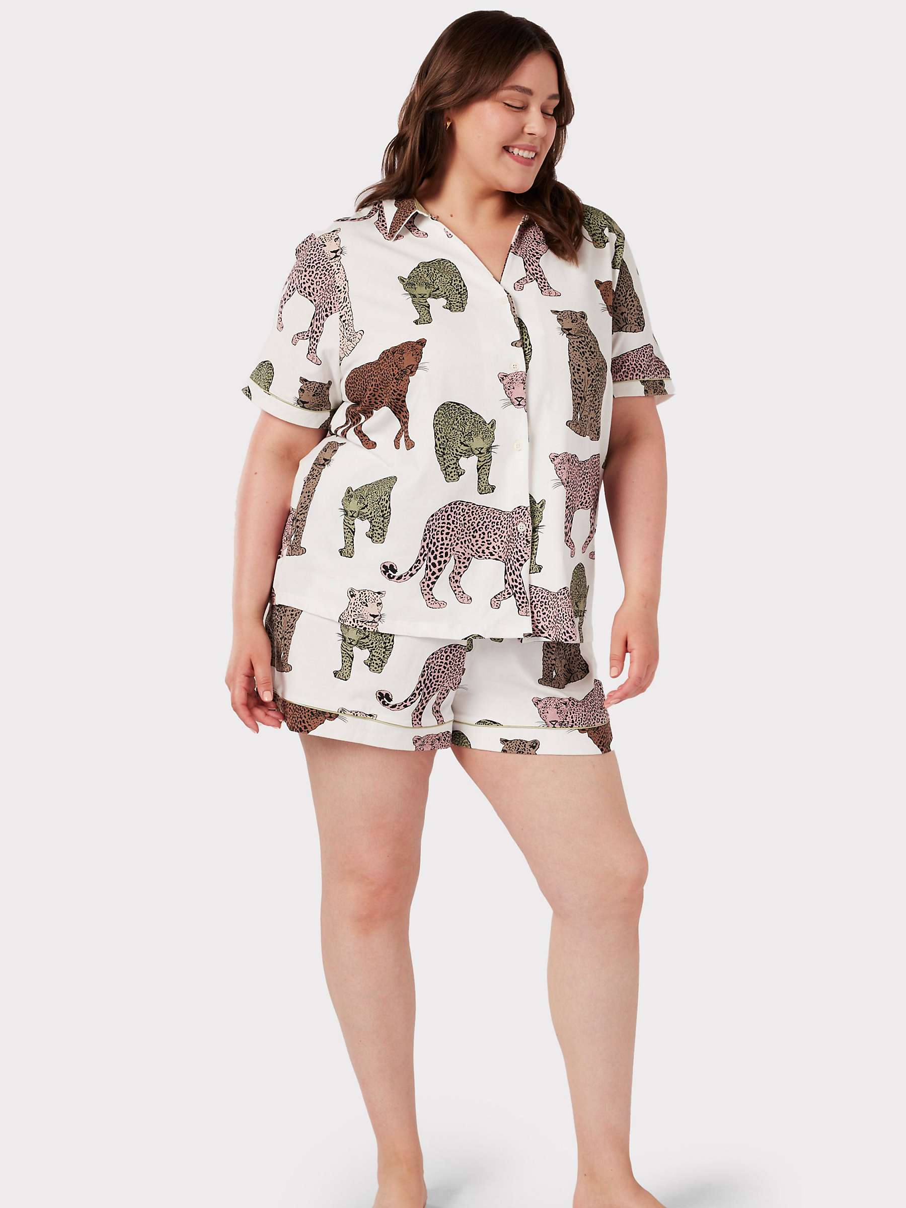 Chelsea Peers Curve Organic Cotton Leopard Print Short Pyjamas, Off ...
