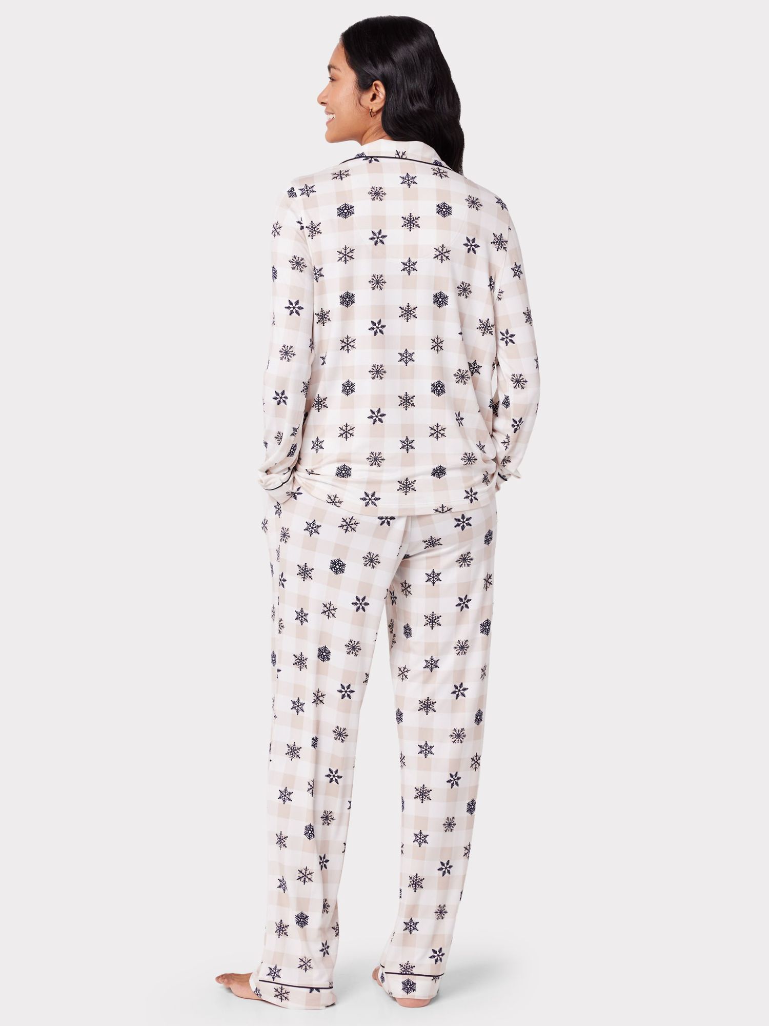 Chelsea Peers Gingham Snowflake Print Pyjama Set, Off White/Multi at ...