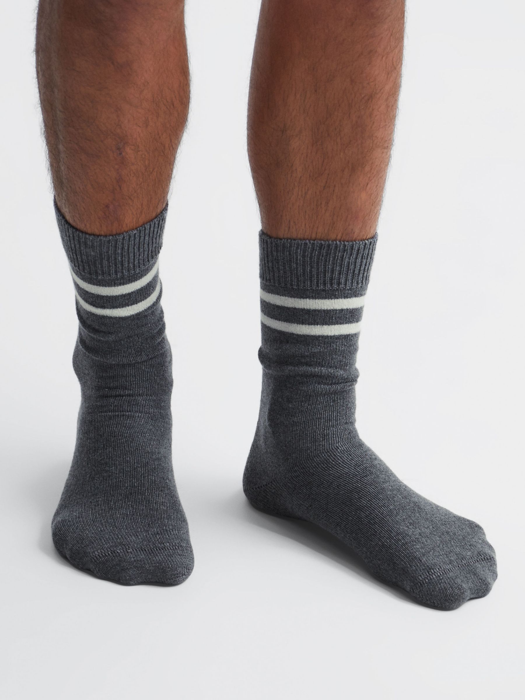 Reiss Alcott Wool & Cashmere Blend Socks, Grey Melange, M-L