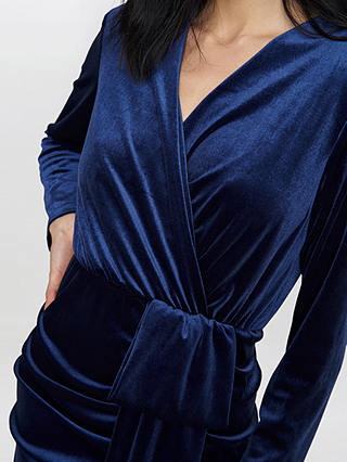 Gina Bacconi Tasha Bow Detail Velvet Dress, Navy