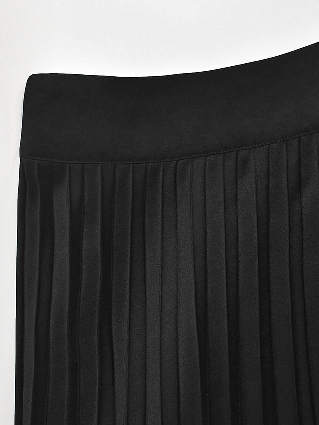 Ro&Zo Petite Pleated Satin Midi Skirt, Black