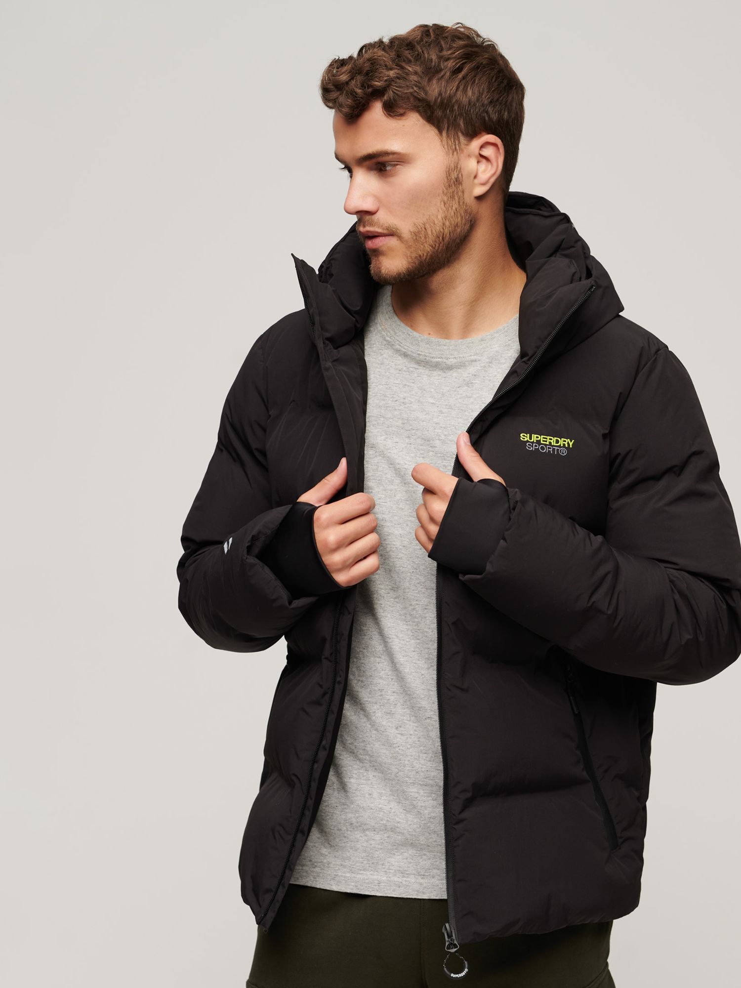 Black boxy puffer outlet jacket