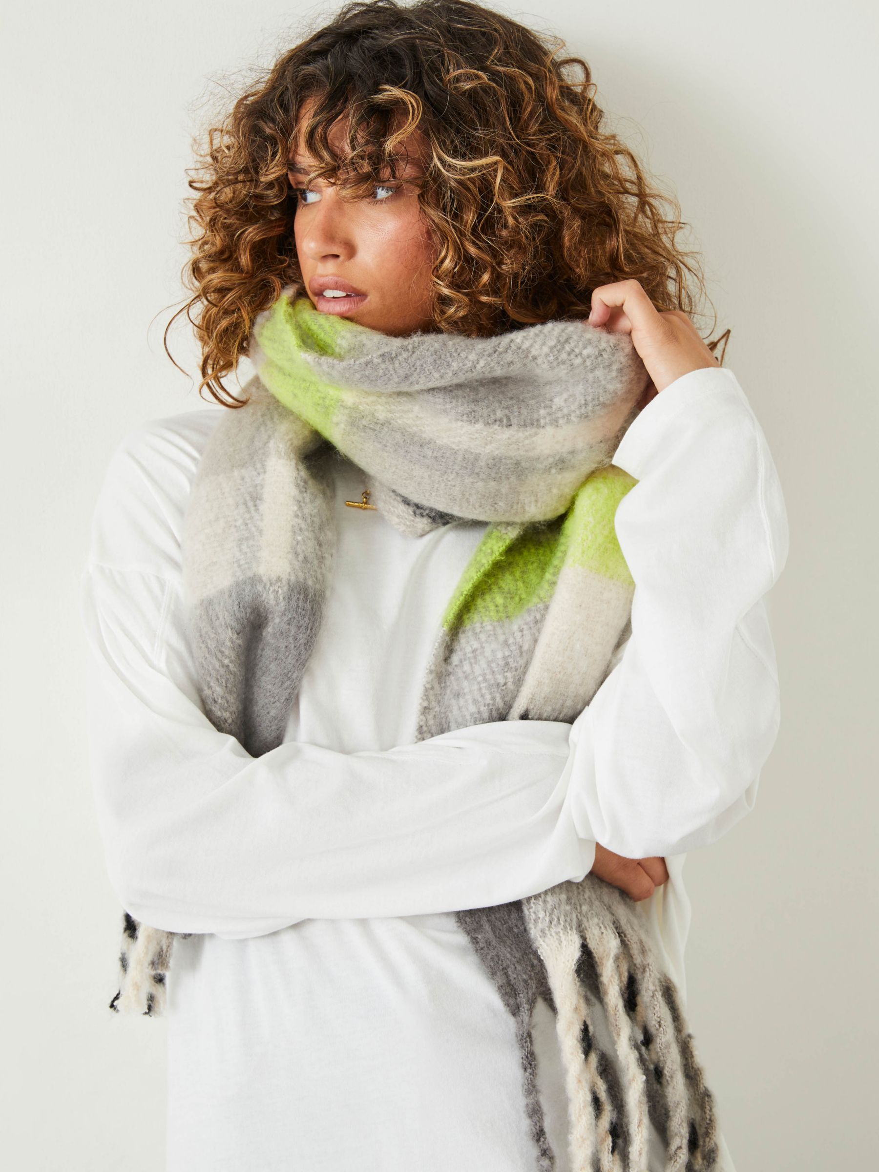 Hush best sale cashmere scarf