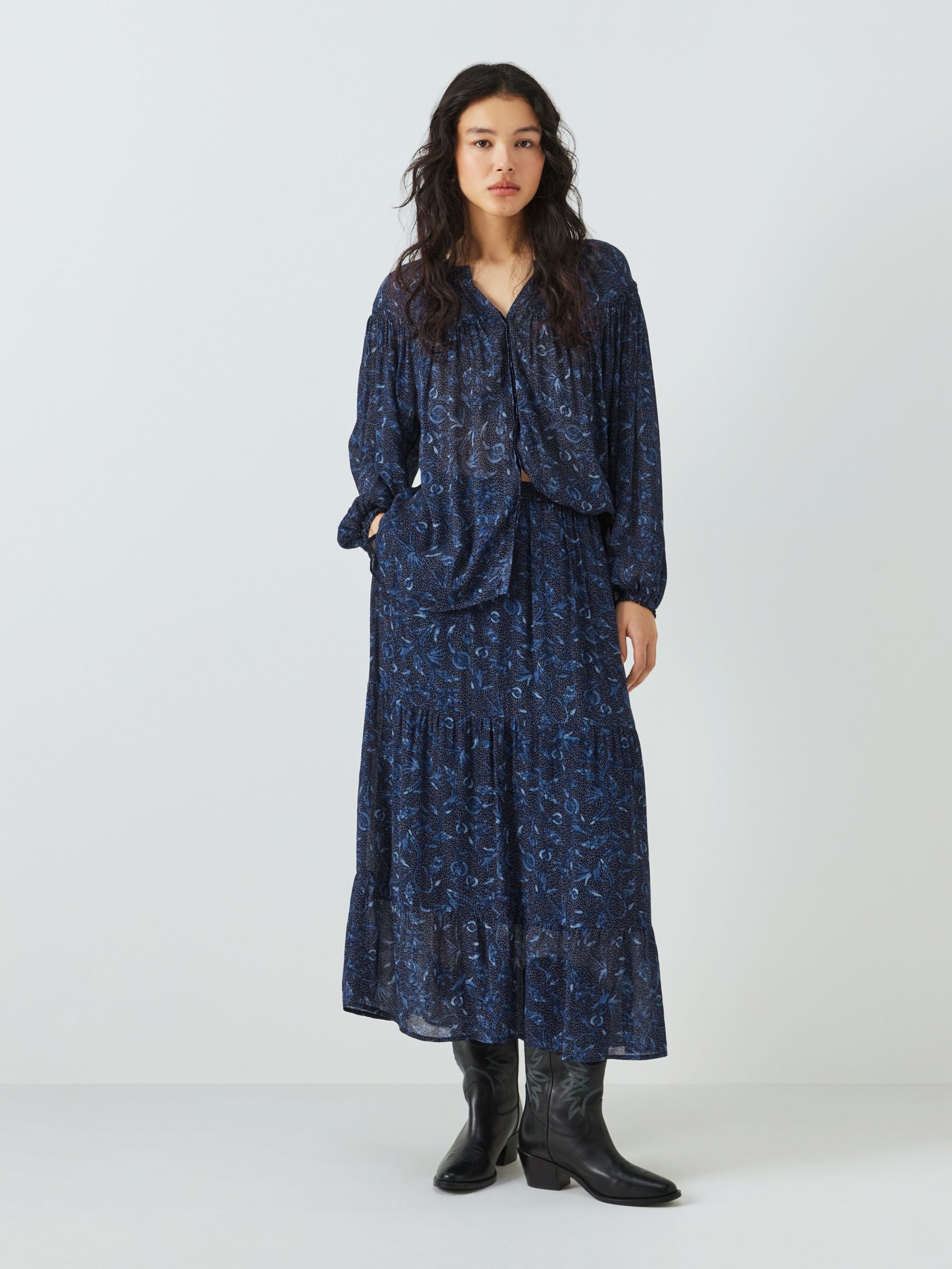 AND/OR Shibori Francesca Tiered Floral Midi Skirt, Blue, 12