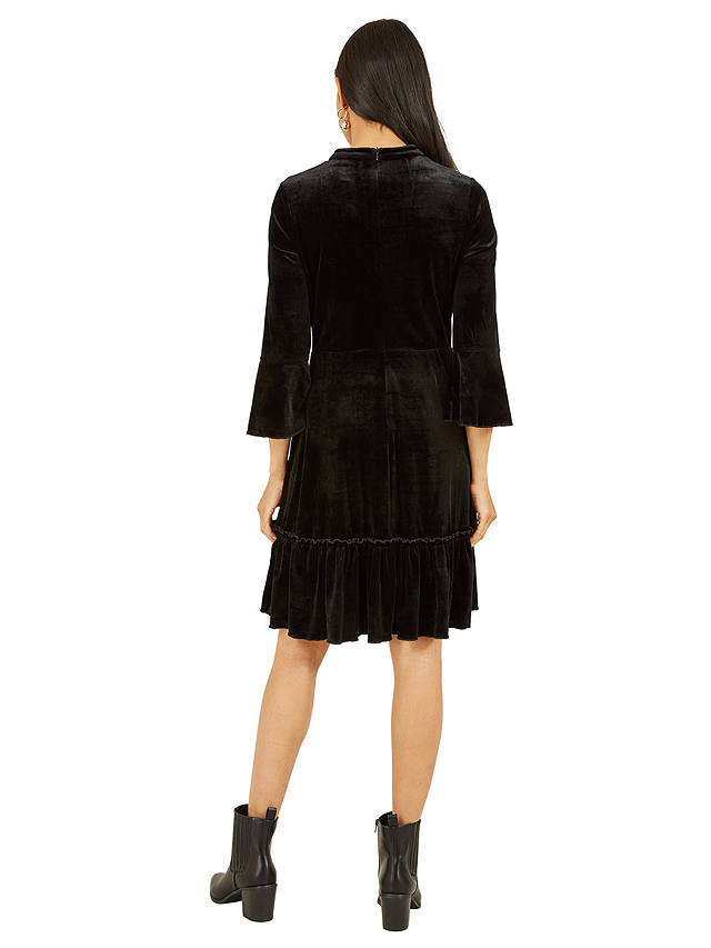 Yumi Velvet Skater Dress, Black