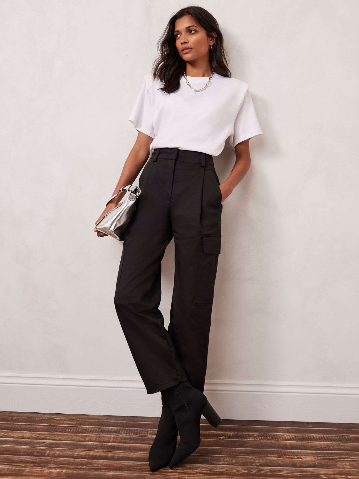 WIDE STRAIGHT TROUSERS BLACK