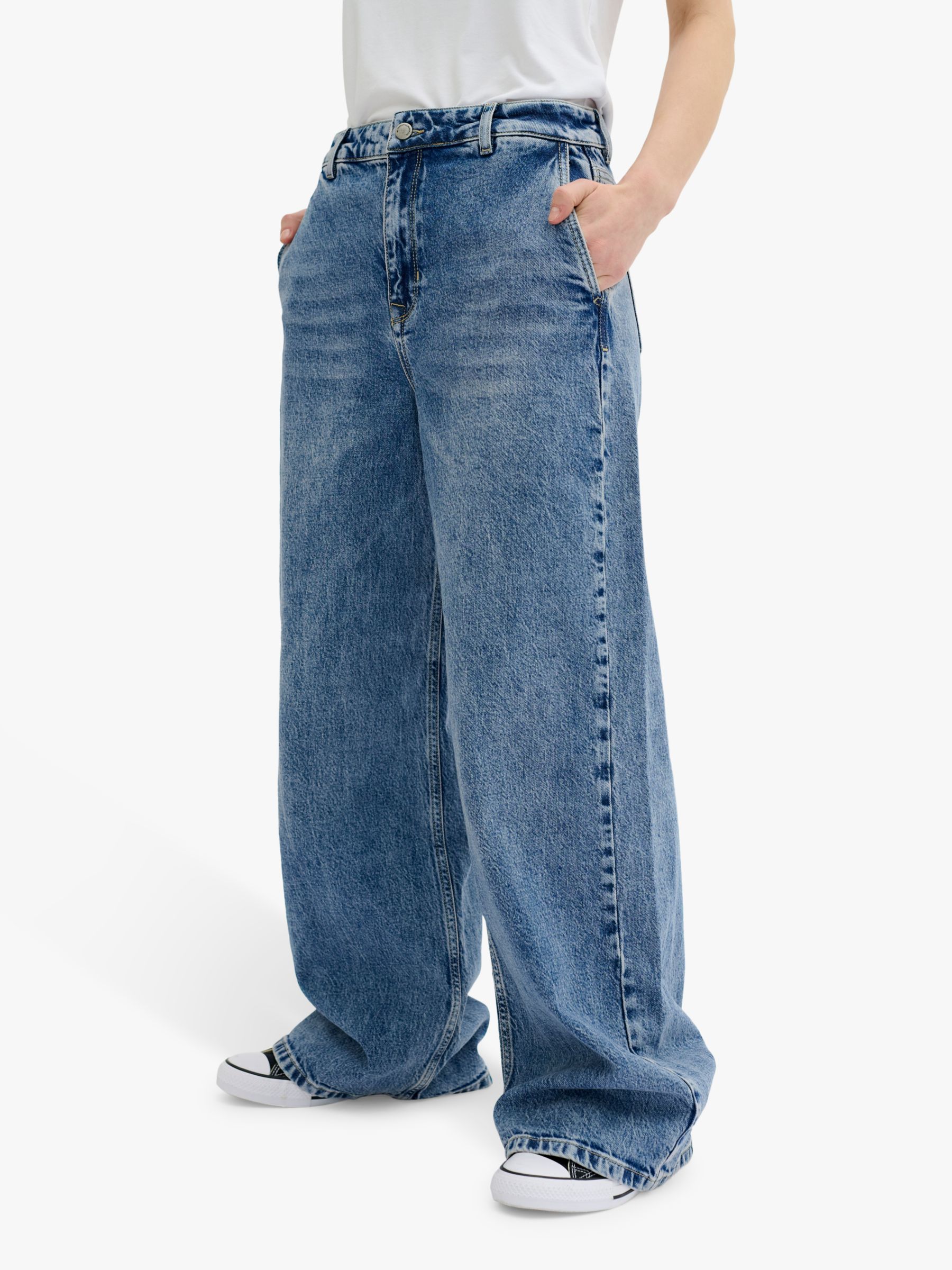 MY ESSENTIAL WARDROBE Tusa Baggy Fit Regular Waist Jeans, Medium Blue Wash, 28R
