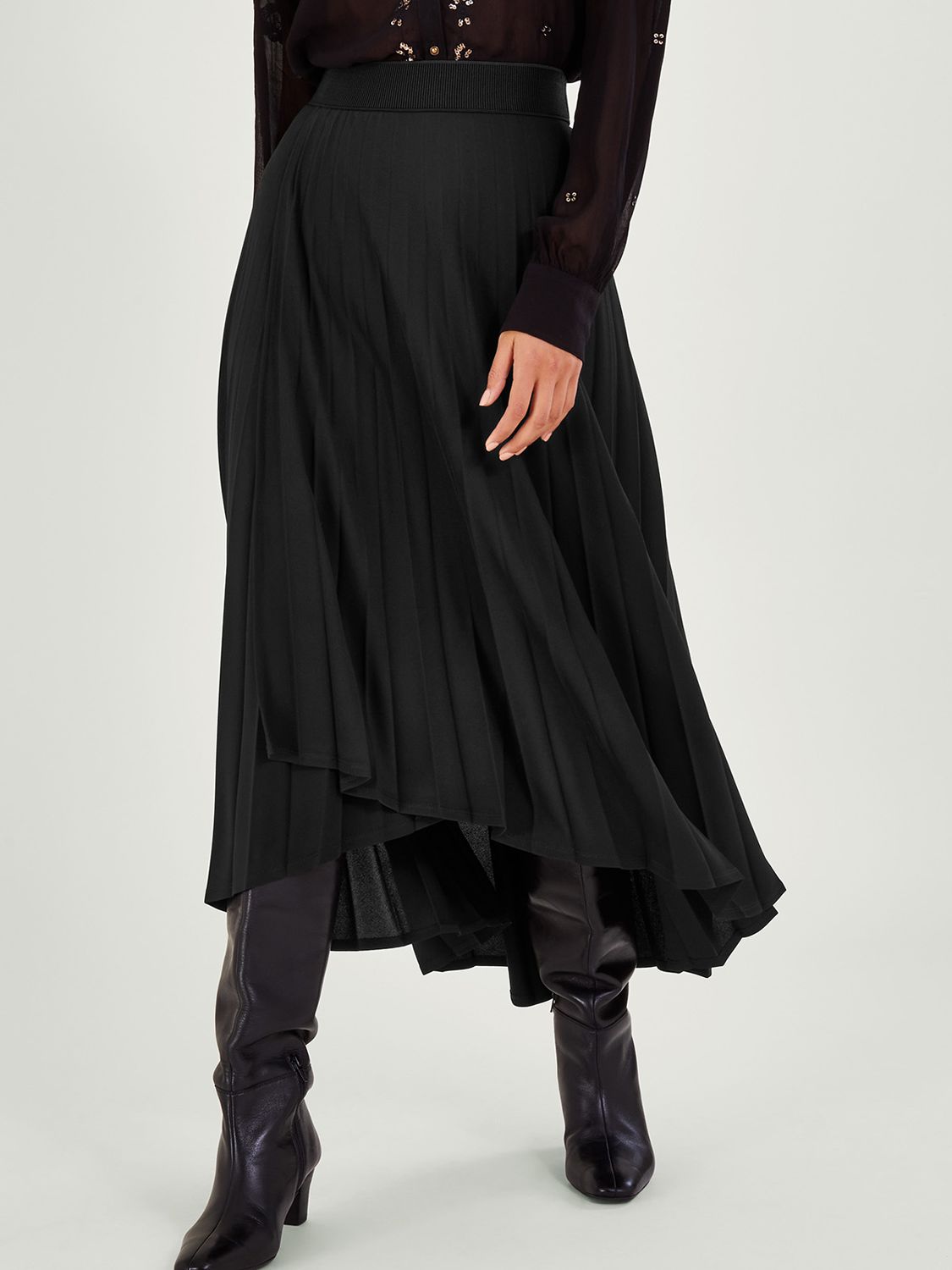 Women's Skirts - Black, Pleated