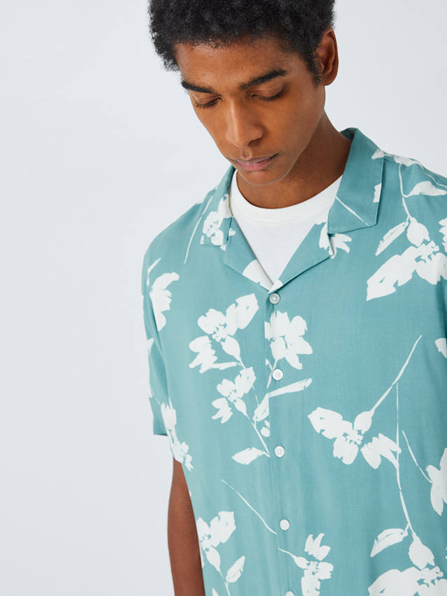 Kin Floral LENZING™ ECOVERO™ VISCOSE Revere Collar Short Sleeve Shirt, Arctic/Ecru